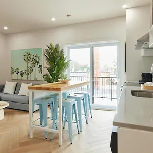 Urban Gem In Le Plateau By Denstays Appartement