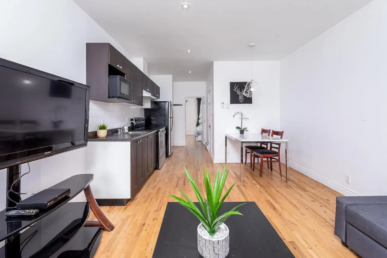 Aaa Location - Bright And Cozy Apartment Montreal